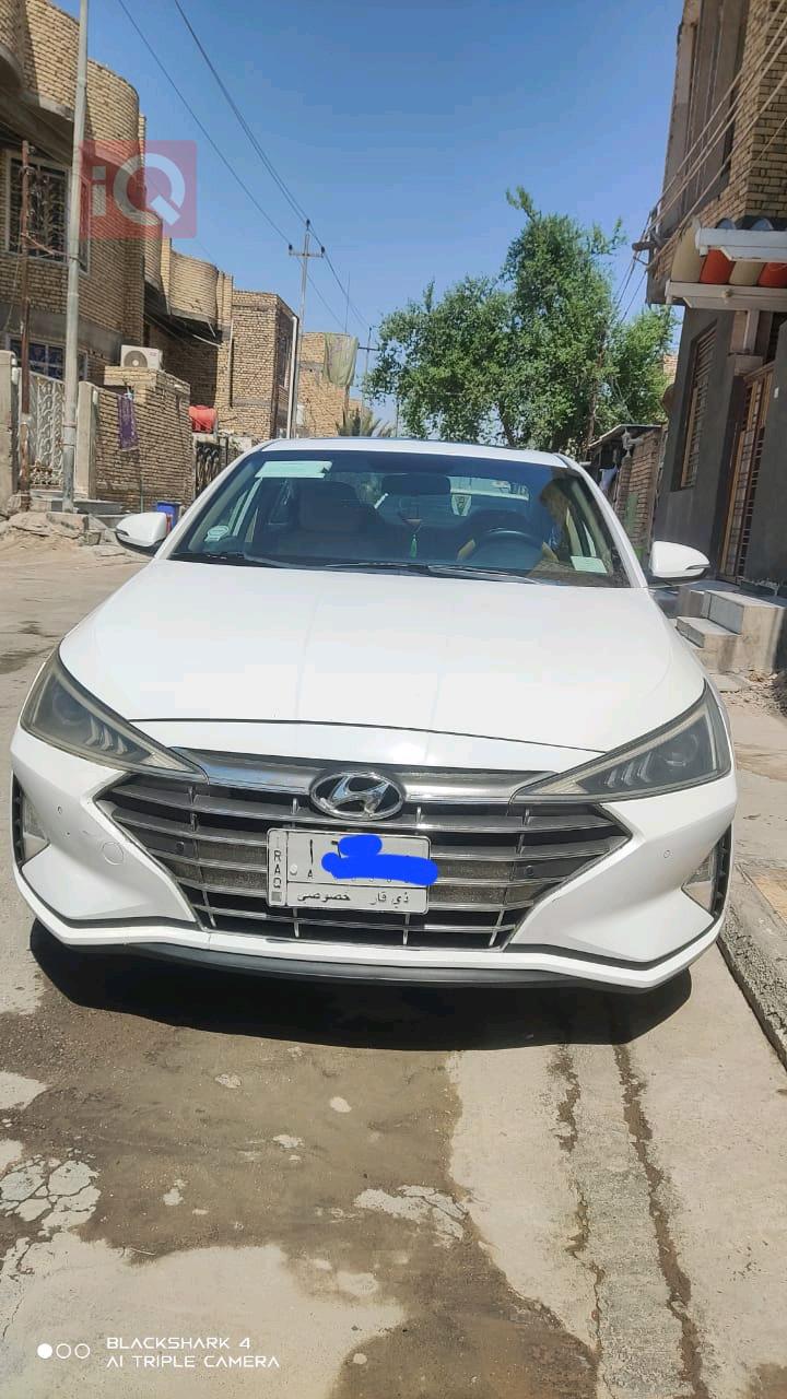 هیوندای ئەلەنترا